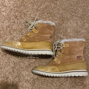 Sorel Boots Womens 8 Joan Cozy Shearling Ankle Booties Brown Leather NL2745 286